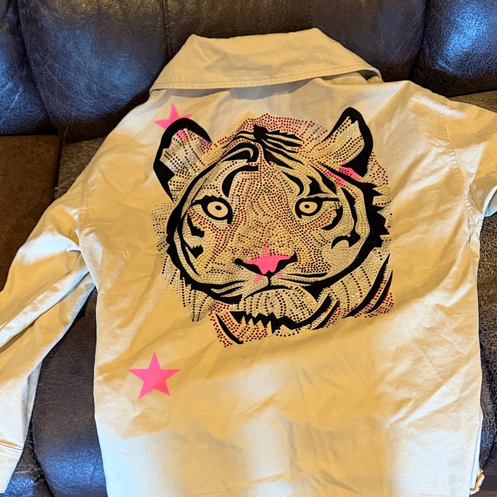 Velvet Beige Jacket with Pink Star